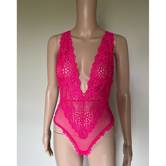 NWOT Victoria's Secret hot pink teddy - Picture 6 of 7
